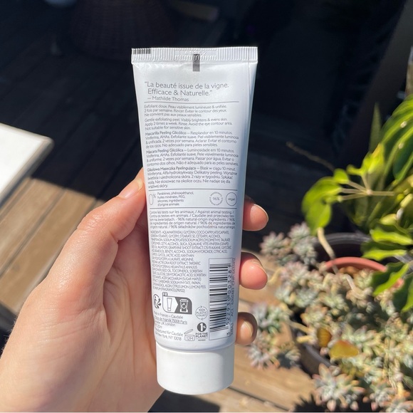 Caudalie vinoperfect glycolic peel masque NEW 2.5oz - Picture 2 of 3